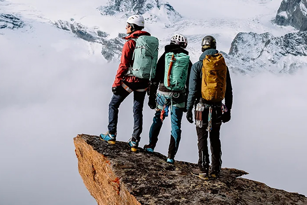 teasers-halb-alpinrucksaecke teasers-halb-alpinrucksaecke