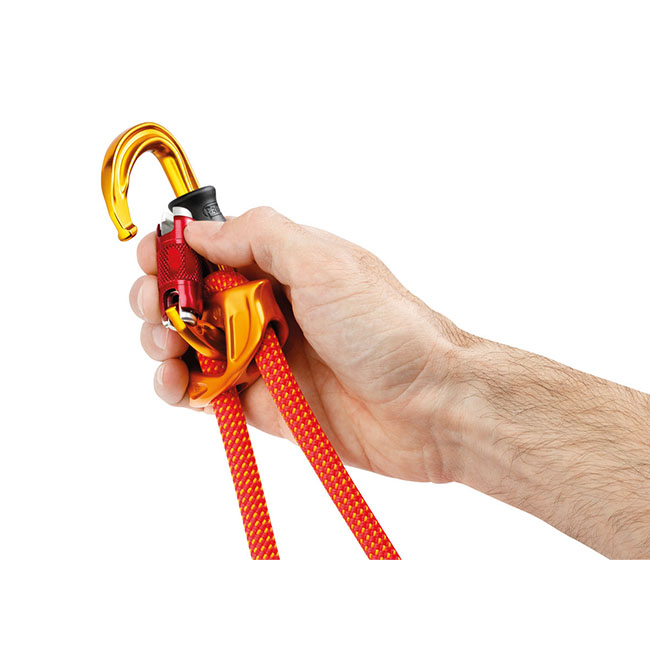 SM'D Twist Lock