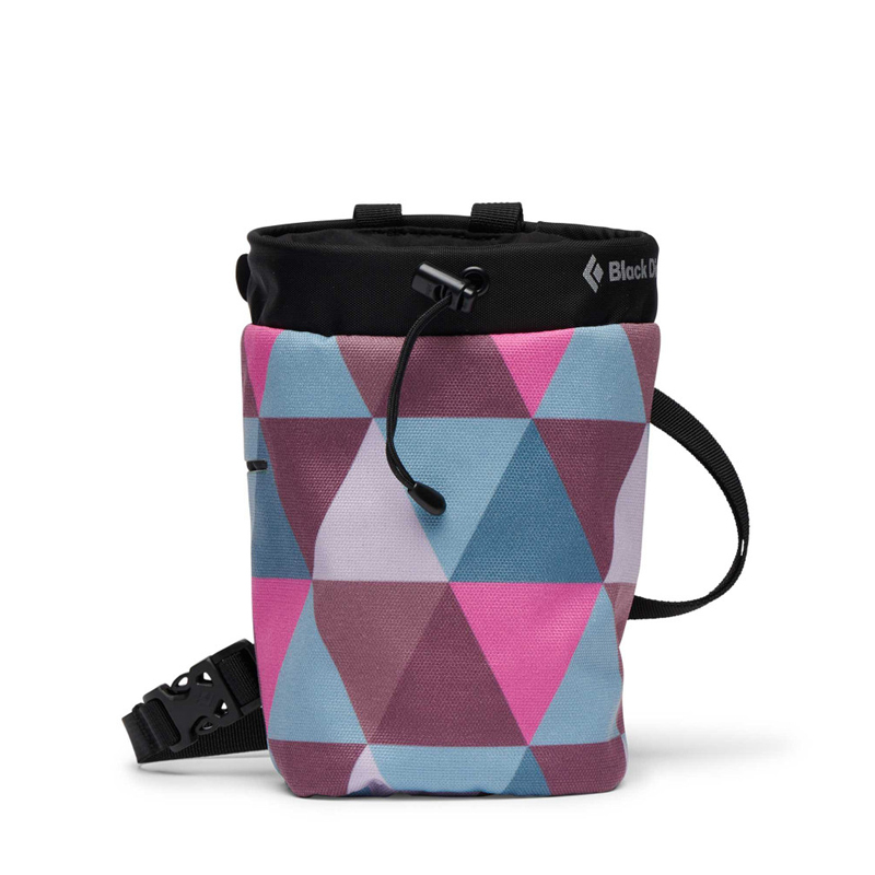 Black-Diamond-gym-chalk-bag-pink-quilt